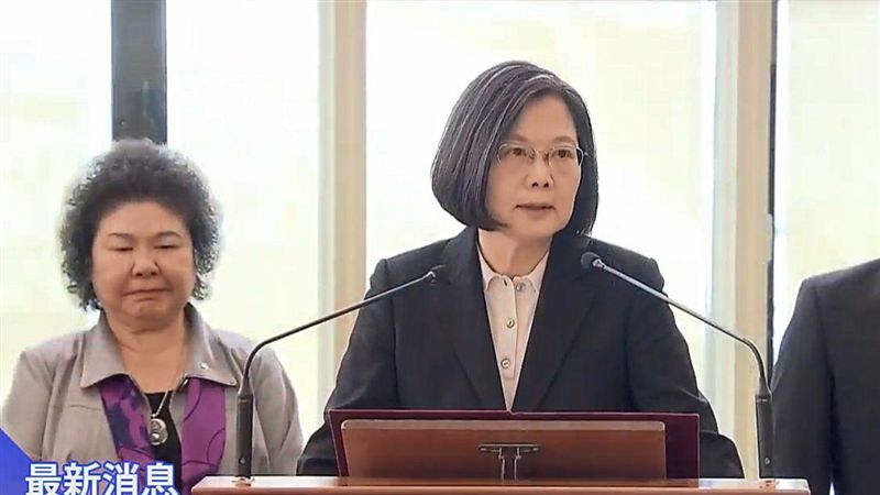 快訊／蔡英文返國談話　盼朝野團結