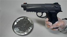 宜蘭驚傳空氣鎗傷人！警方十萬火急「8小時破案」（圖／翻攝畫面）