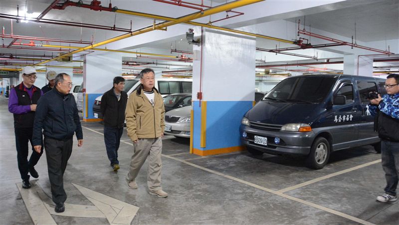 馬公市區停車　澎縣推收費優惠措施