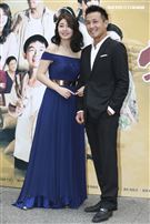 公視時代生活劇《苦力》首映記者會主演傅子純、白家綺。（記者林士傑/攝影）
