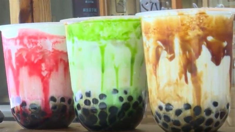 惡搞系「火焰」黑糖珍奶！一喝就升天