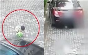 中國大陸,女童遭轎車輾壓（圖／翻攝自澎湃新聞）