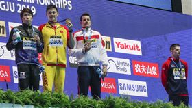 世界游泳錦標賽,孫楊,禁藥,Duncan Scott,合照(圖／美聯社／達志影像)