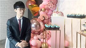 吳哲宇暢談氣球創作路台灣青年吳哲宇今年參加全球知名氣球公司Qualatex舉辦的創意氣球大賽，拿下全球冠軍，23日在台北接受媒體聯訪，分享投身氣球創作以來的心路歷程。（吳哲宇提供）中央社記者陳怡璇傳真  108年7月23日