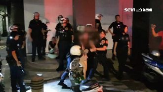 路邊吸毒還狡辯！2男1女拒捕遭壓制