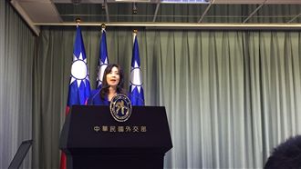 快訊／外交部拒政治人物作秀告藍委