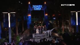 文 環球賣恐龍1700