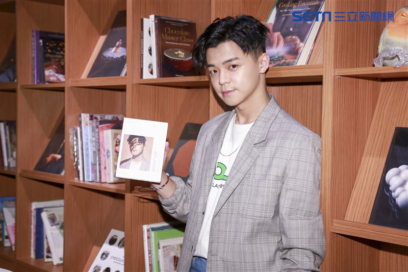 徐家麟接受三立新聞網專訪。（記者林士傑/攝影）