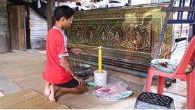 14歲少女出軌談「師生爺孫戀」成悲劇！17歲男友綠上香（圖／翻攝自《暹羅早報》）