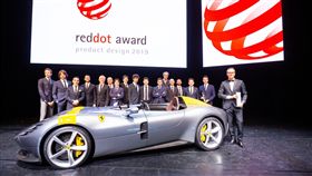 ▲法拉利設計團隊奪下紅點大獎。（圖／Ferrari提供）