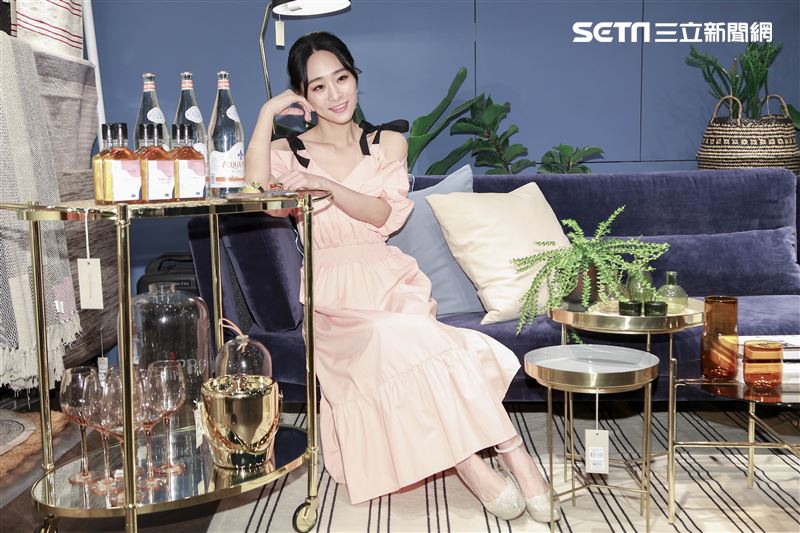 吳可熙擔任Bloomingville概念店一日店長。（圖／記者林士傑攝影）