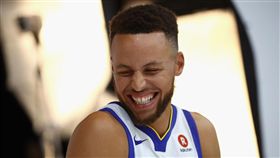 NBA／柯瑞私事大揭密！主持人噴笑
NBA,金州勇士,Stephen Curry,WIFI
翻攝自推特