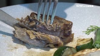 金門孔雀繁殖太多！幫忙吃還頒感謝狀