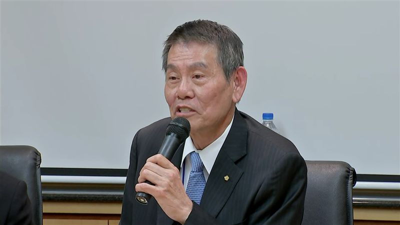 私菸案追更高層　不排除約談華航董座