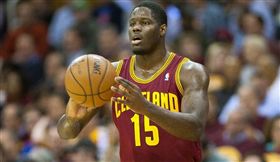 NBA／開福袋？火箭簽下前選秀狀元
NBA,休士頓火箭,Daryl Morey,Anthony Bennett,狀元
翻攝自推特