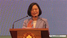 總統蔡英文27日出席總統府黑客松頒獎典禮。（圖／記者盧素梅攝）