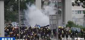 元朗抗爭畫面（圖／翻攝自AP影音）