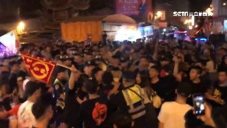 壓制陣頭鬥毆　2百警成繞境最大團