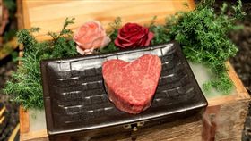 老乾杯。（圖／記者馮珮汶攝）