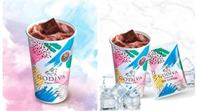 小七XGODIVA經典冰可可。（圖／超商提供）
