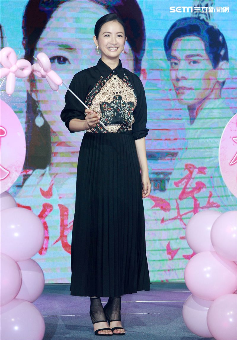 「小女花不棄」演員林依晨。（記者邱榮吉/攝影）