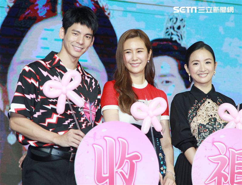 林依晨、林柏宏、黃心娣出席「小女花不棄」上檔記者。（記者邱榮吉/攝影）