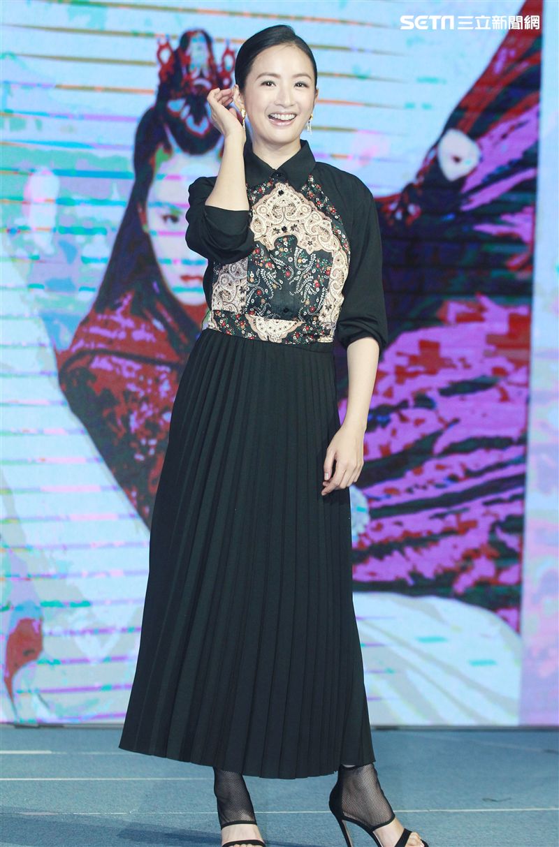 「小女花不棄」演員林依晨。（記者邱榮吉/攝影）