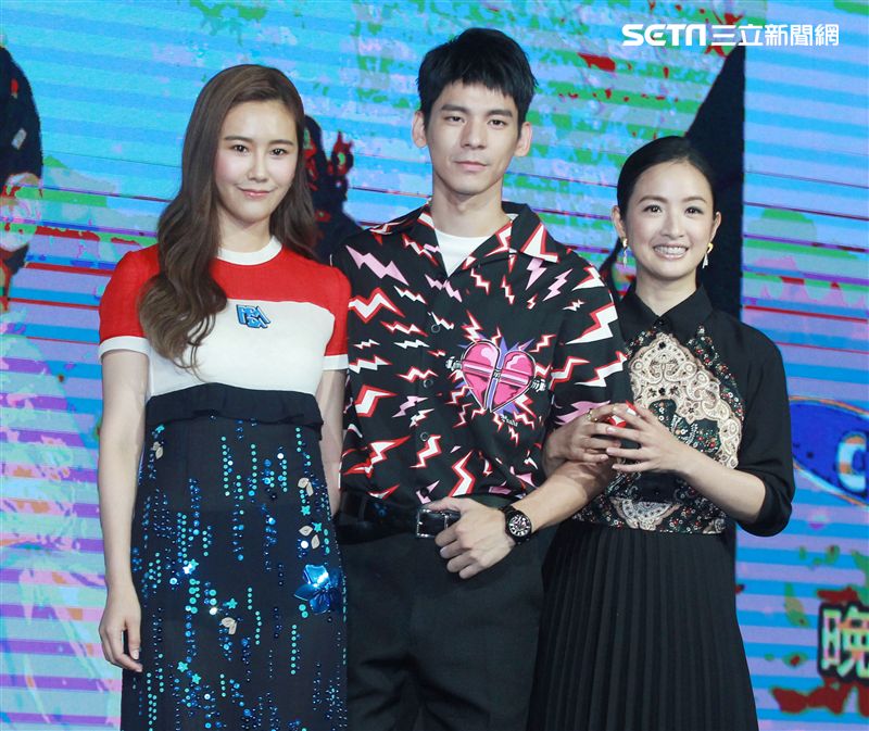 林依晨、林柏宏、黃心娣出席「小女花不棄」上檔記者。（記者邱榮吉/攝影）