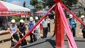 南投建兒少多功能館  內設公私協力托嬰中心南投縣政府新建「南投縣兒少多功能福利館」，30日舉行動土典禮，預計明年底完工，未來將成為南投縣第一座公私協力托嬰中心與里民活動空間。（南投市公所提供）中央社記者蕭博陽南投縣傳真  108年7月30日