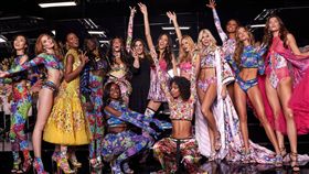 Victoria's Secret時尚秀。圖翻攝自Victoria's Secret臉書