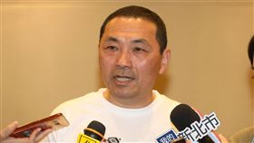 侯友宜決戰五股垃圾山　盼2年移山變綠地新北市長侯友宜31日在市政會議上宣示整頓五股垃圾山的決心，要求市府全部動起來，直接面對問題，希望在110年底達到綠化目標。中央社記者王鴻國攝　108年7月31日