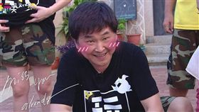 賀一航的65歲冥誕，遺孀Judy在社群網站曬出賀一航昔日身影。臉書

