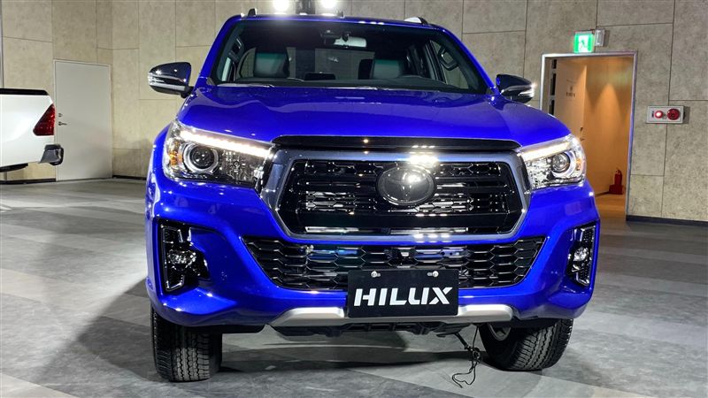 所有對手剉咧等　豐田Hilux發表