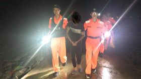 金門,偷渡,塑膠艇,划船,自由民主,中國,大陸（圖／翻攝畫面）