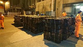 宜蘭,南方澳,走私菸,香菸,岸巡隊,海巡署（圖／翻攝畫面）