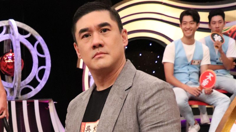 小吳終於來了！53歲吳大維進階當爸