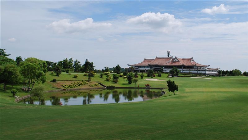 高球／南台最高檔業餘賽　享職業規格