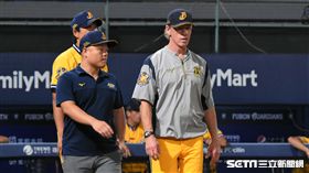 中信兄弟總教練伯納。（圖／記者王怡翔攝影）
