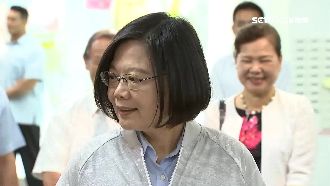 蔡英文又撿到槍！嗆中國禁令戰略錯誤