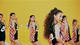 鬼鬼吳映潔｢三十而立」，投下500萬製作全新單曲《啦咪啦咪》。（圖／吳映潔工作室提供）