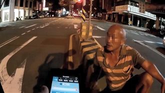 唐朝皇帝醉遊分隔島　吆喝：我李世民