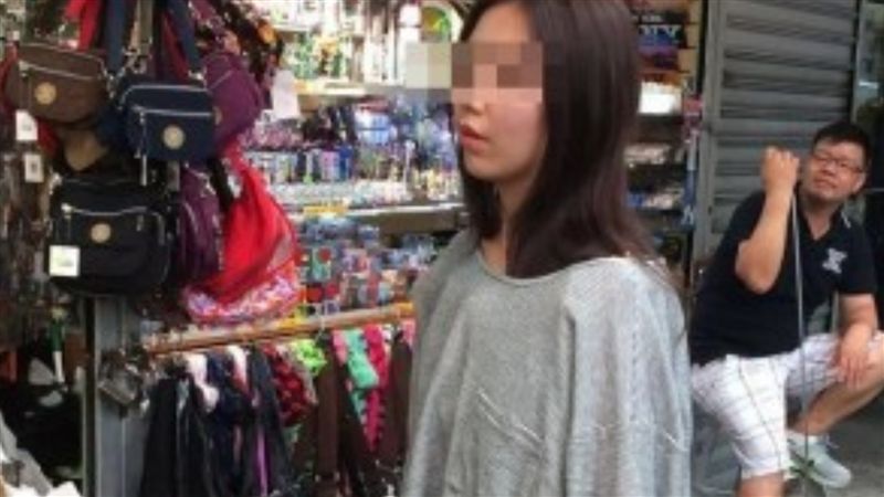 妹子穿「這裙」！引網暴動：關門放蛇