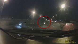 騎士國道逆向飆速　網友：鬼門開嚇人