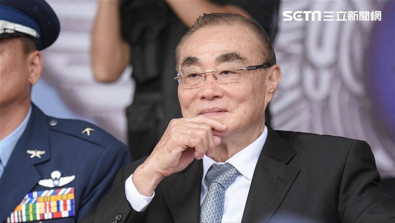 100分部長馮世寬　接退輔會主委