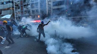 神改編陳奕迅神曲　唱出港人浴血心聲