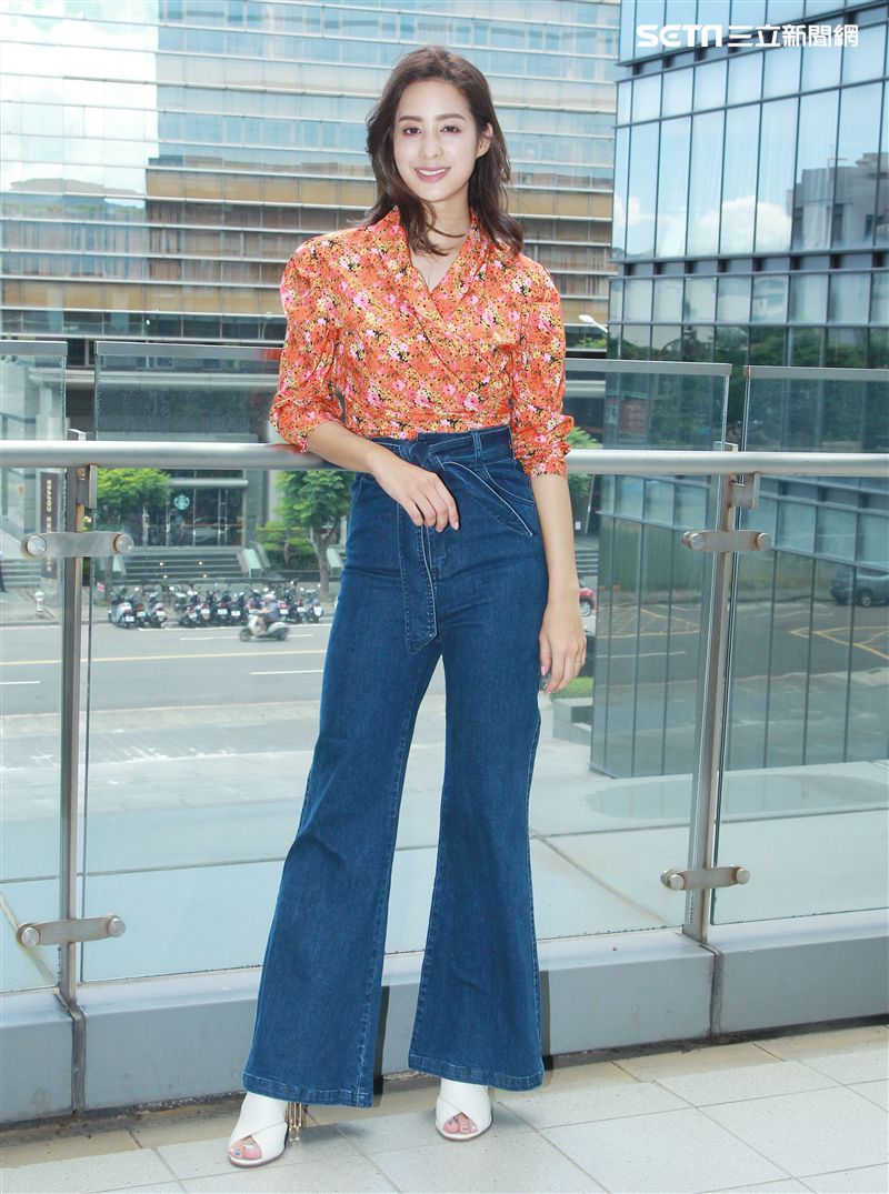 莫允雯專訪。（記者邱榮吉/攝影）