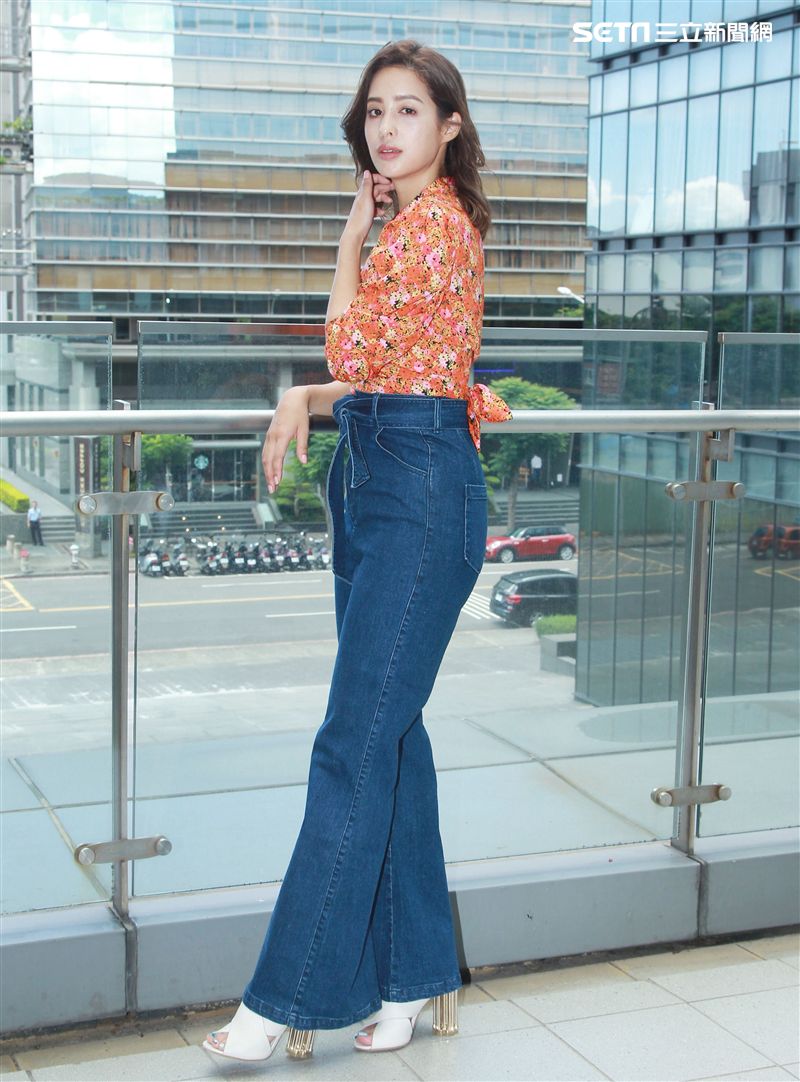 莫允雯專訪。（記者邱榮吉/攝影）