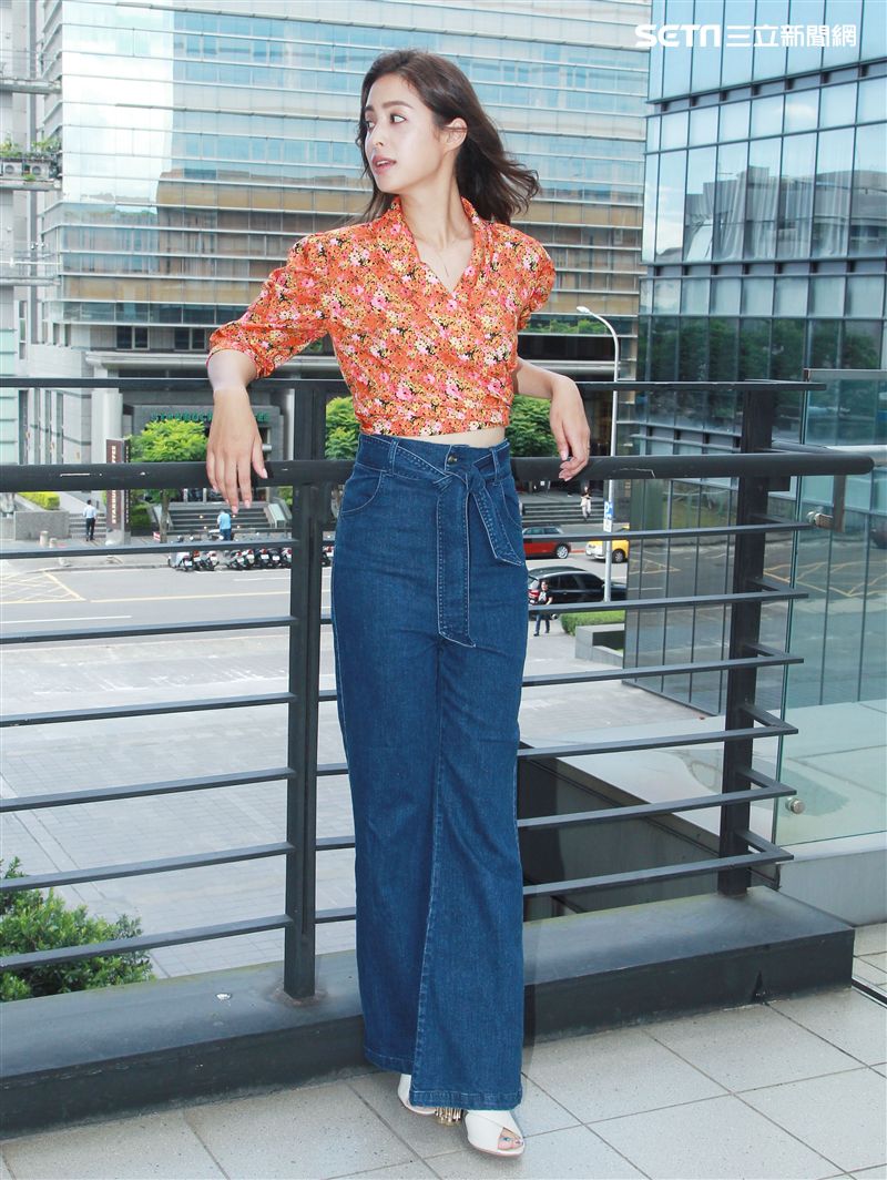 莫允雯專訪。（記者邱榮吉/攝影）