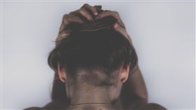 愛情,分手,頭痛,頭暈,發燒,憂鬱（圖／pixabay）