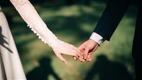 婚禮、結婚、新郎、新娘示意圖／pixabay